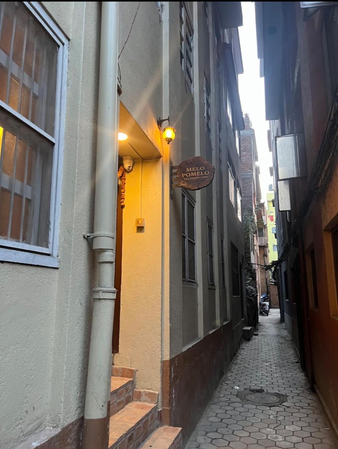 The Melo Pomelo Courtyard. Daire Katmandu Dış mekan fotoğraf